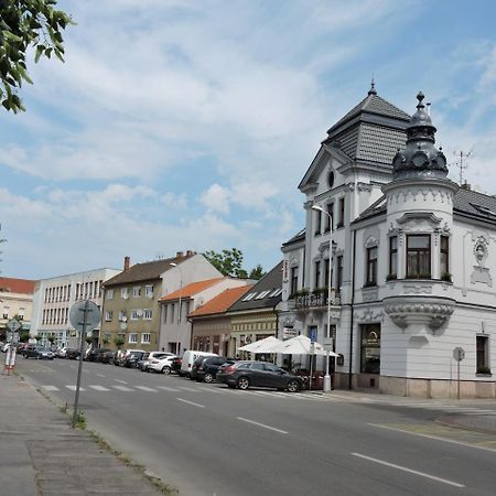 Olymp penzion Komárno Exteriér fotografie